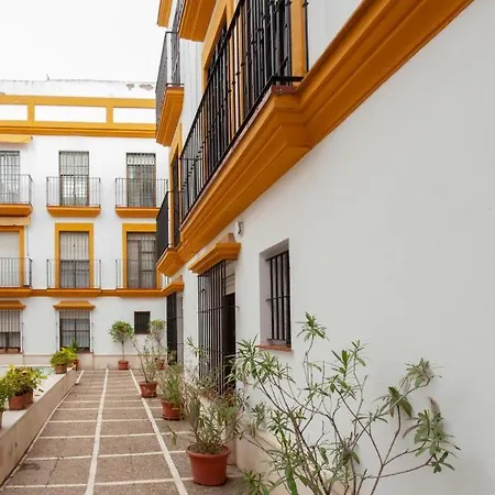 Apartment Pikis Center 1 Seville